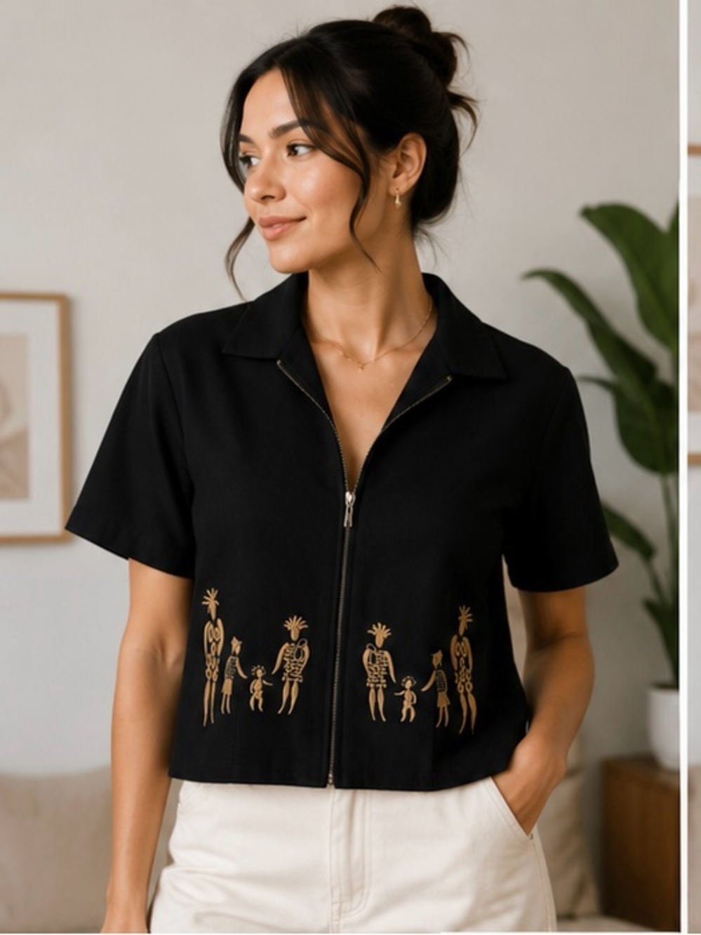 Vintage Eric Ryan Sport Black Short Sleeve Gold Embroidered Figures made in CAD